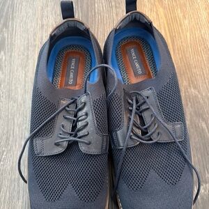 Vince Camuto Dark Blue Lace-Up Derbys